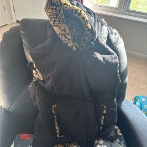 Kristen Blake Black and Brown Vest with Trendy Design